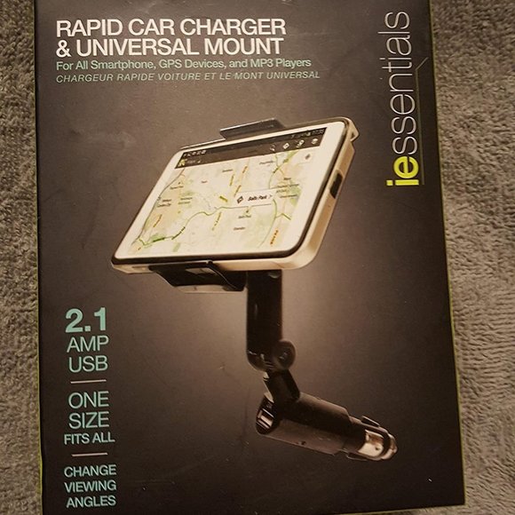 IESSENTIALS RAPID CAR CHARGER & UNIVERSAL MOUNT 2.1 AMP USB FOR ALL SMARTPHONES - Picture 1 of 3